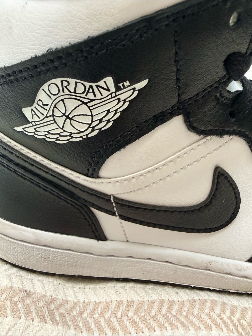 Nike Kids Black and White Mid-Top Sneakers - Picture 8 of 9